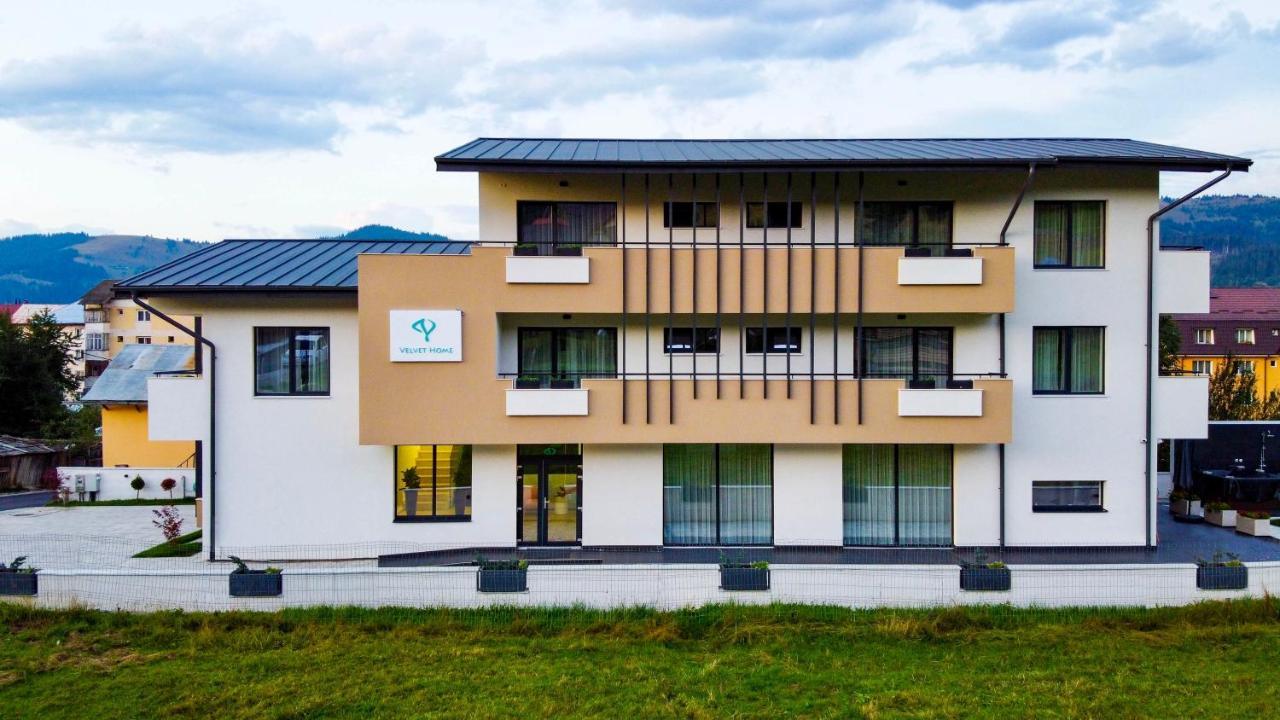 Velvet Home Vatra Dornei Exterior photo